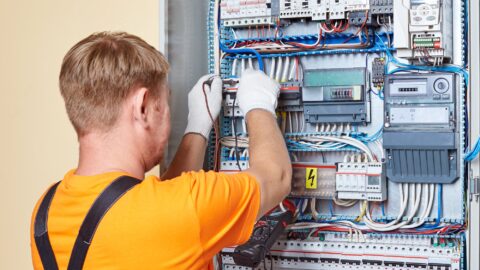 Blue Wire in Three Phase Lining